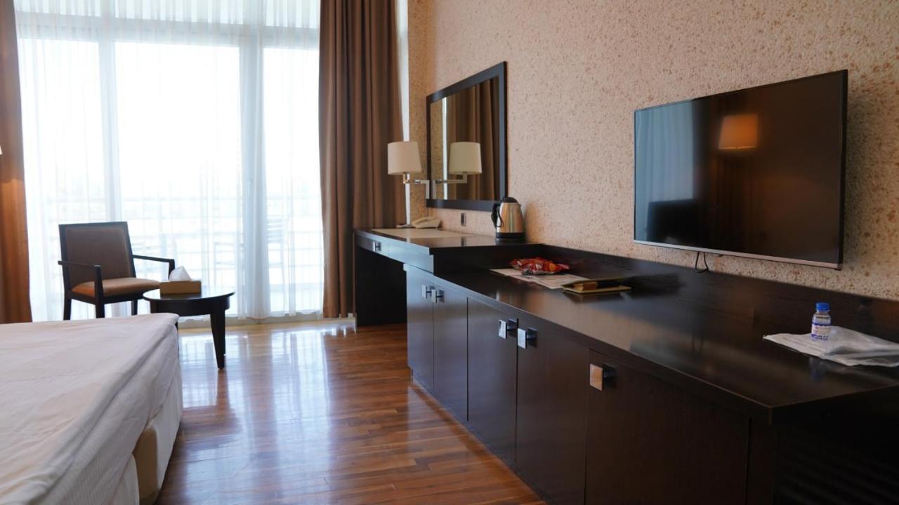 Agsaray Deluxe Hotel & Spa ミンゲチェヴィル エクステリア 写真