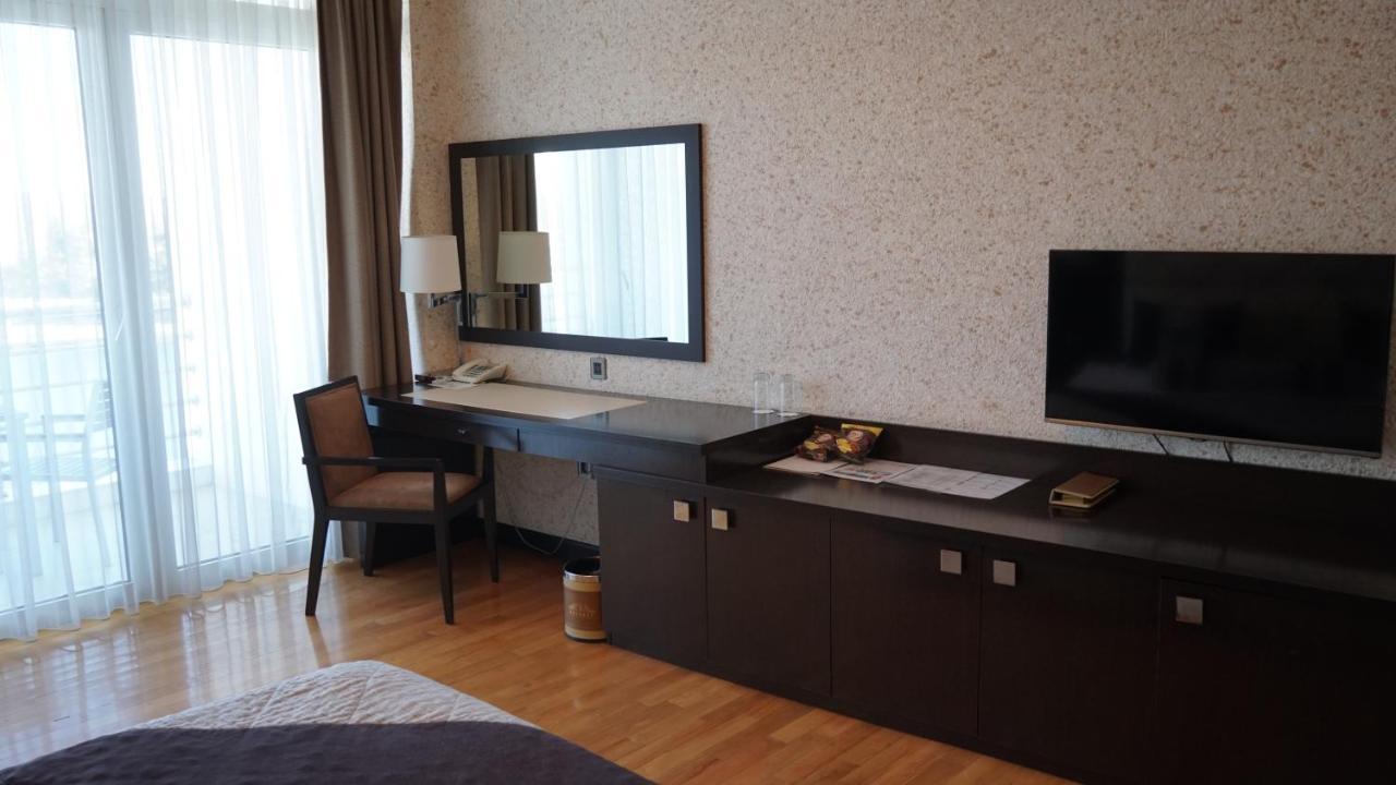 Agsaray Deluxe Hotel & Spa ミンゲチェヴィル エクステリア 写真